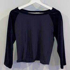 garage navy blue long sleeve w/ velvet arms size M